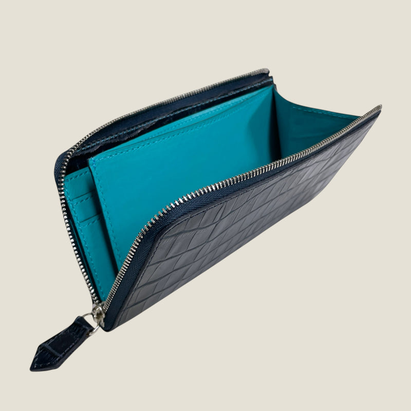 [クロコパターン] <br>Lジップロングウォレット<br>color：ネイビー<br>【１０月下旬入荷予定】