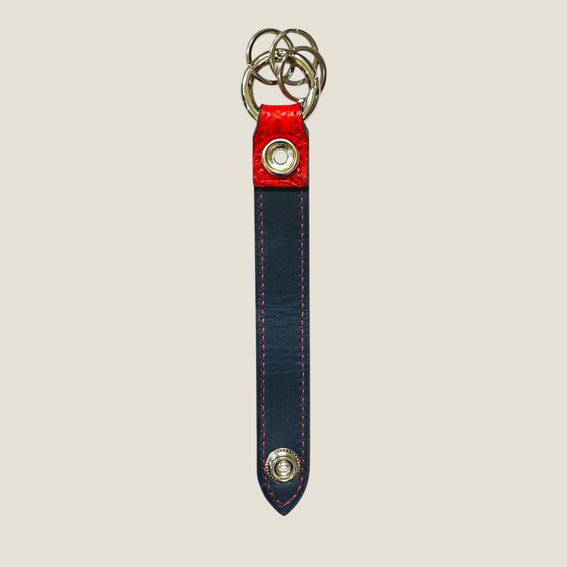 [カラークロコダイル ] <br>キーホルダー <br>color：レッド