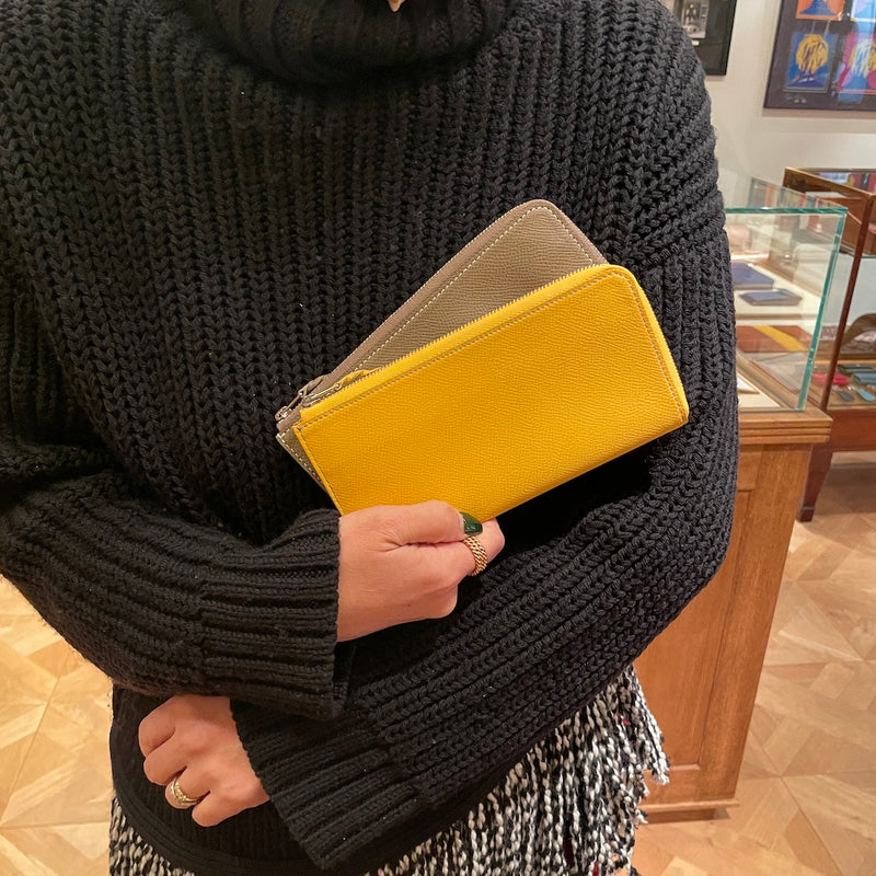 [French calf] <br>L Zip long wallet<br>color: Yellow<br>【Build-to-order manufacturing】