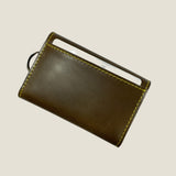 [Gloss cordovan] <br>key case<br>color:olive