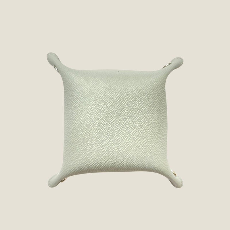 [French calf] <br>tray<br>color: Ice gray