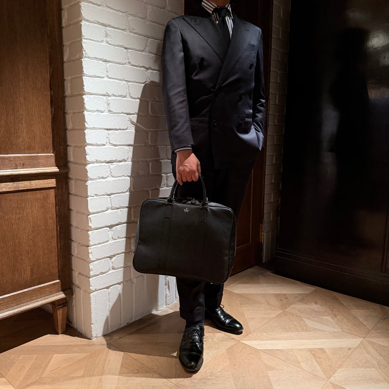 [サステナシュリンクレザー] <br>ブリーフケース<br>color：ブラック