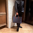 [French calf] <br>Belsy tote bag<br>color: Ink blue x red