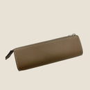 [French calf]<br>Zipper pen case<br>color: Black<br>[Scheduled to be in stock in mid -December]