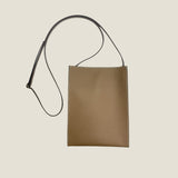 [French calf]<br>Box sacoche L<br>color: taupe
