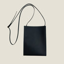 [フレンチカーフ]<br>ボックスサコッシュL<br>color：ネイビー