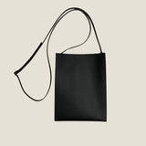 [French calf]<br>Box sacoche L<br>color: black