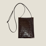 [Croc pattern]<br>Box sacoche L<br>color: dark brown