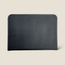[French calf] <br>Clutch bag<br>color: Navy