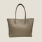 [Shrink leather]<br>Tutitot bag<br>color: Tope<br>[Scheduled to arrive in mid -January 2025]