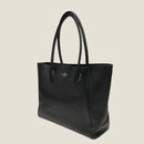 [シュリンクレザー]<br>トゥティトートバッグ<br>color：ブラック<br>【９月下旬入荷予定】
