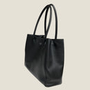 [シュリンクレザー]<br>トゥティトートバッグ<br>color：ブラック<br>【９月下旬入荷予定】