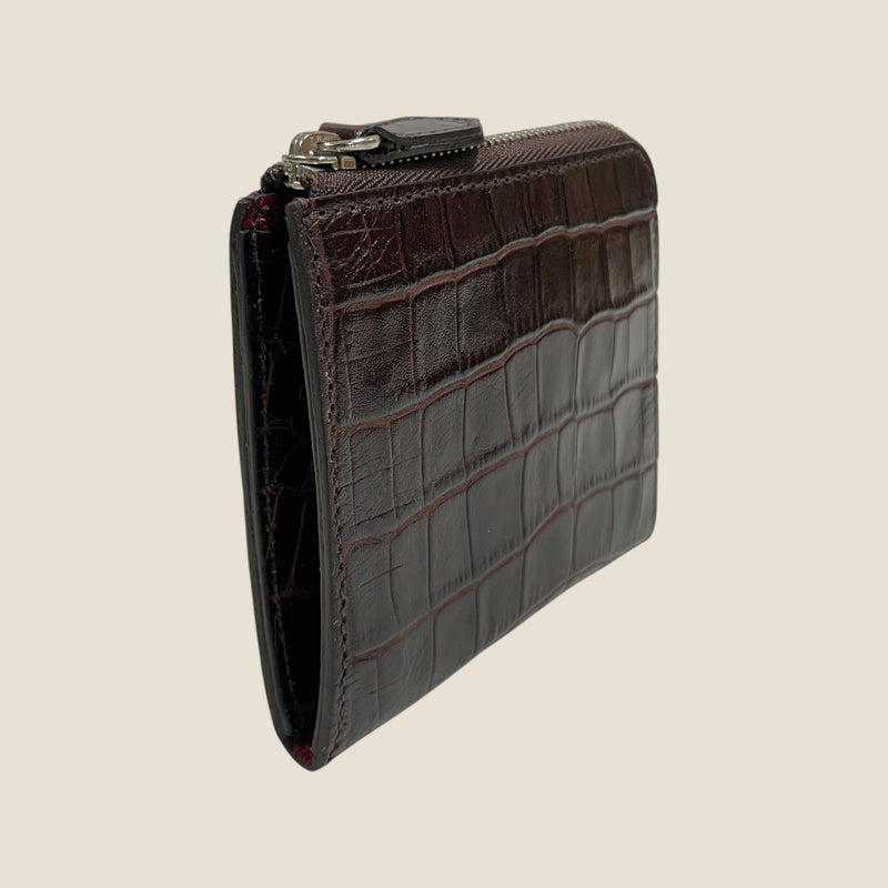 [クロコパターンレザー] <br>ハーフLジップウォレット<br> color：ダークブラウン