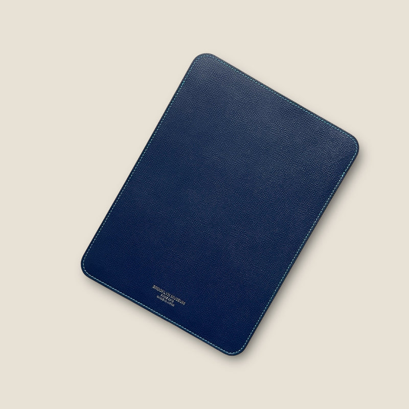 [French calf] <br> iPad case <br> color: Ink blue
