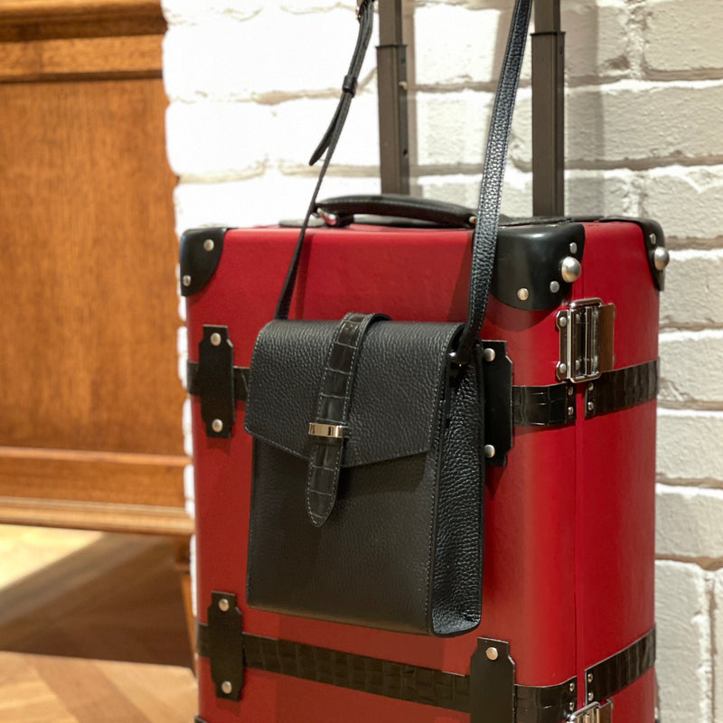 シュリンクレザー×クロコパターンレザー]ヴォヤージュサコッシュcolor