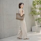 [シュリンクレザー]<br>トゥティトートバッグ<br>color：トープ
