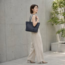 [Shrink leather]<br>Tutitot bag<br>color: Navy