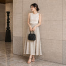 [Shrink leather]<br>Postman mini shoulder<br>color: Black