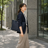 [Shrink leather]<br>tuti tote bag<br>color: navy