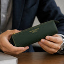 [French calf]<br>Zipper pen case<br>color: Black<br>[Scheduled to be in stock in mid -December]