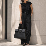 [Taurillon Lagoon x Crocodile]<br>Voyage L bag<br>color: black<br>[Scheduled to arrive in early August]