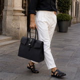 [Taurillon Lagoon x Crocodile]<br>Voyage L bag<br>color: black<br>[Scheduled to arrive in early August]