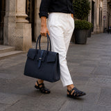 [Shrink leather x croco pattern leather]<br>Voyage L bag<br>color: navy