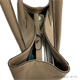 [Shrink leather]<br>tuti tote bag<br>color: navy