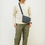 [French calf] <br>Ultima Sacoche<br>color: navy