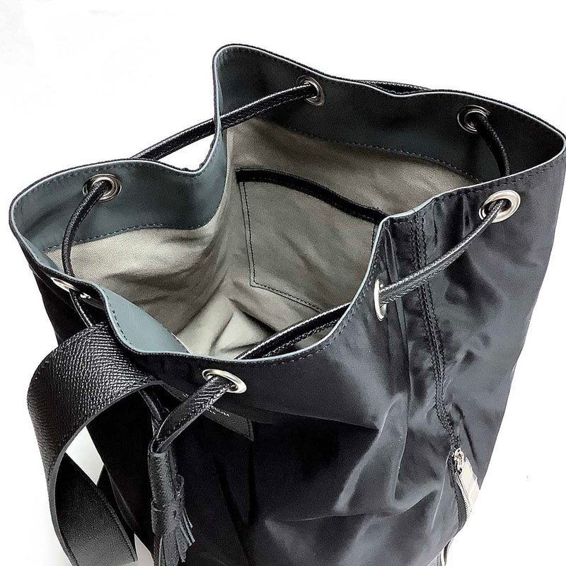[Rich] <br> One shoulder backpack <br> color: Black