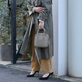 [Shrink leather]<br>postman mini shoulder<br>color: taupe