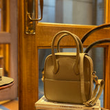 [Shrink leather]<br>postman mini shoulder<br>color: taupe