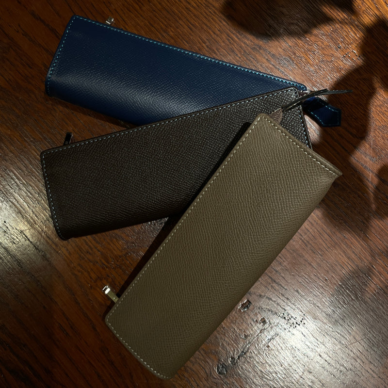 [French calf] <br> Fastener pen case <br> Color: Tope