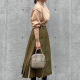 [Shrink leather]<br>postman mini shoulder<br>color: taupe