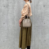 [Shrink leather]<br>postman mini shoulder<br>color: taupe