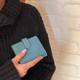 [French calf]<br>hookup wallet<br>color: Jean blue