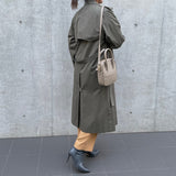 [Shrink leather]<br>postman mini shoulder<br>color: taupe