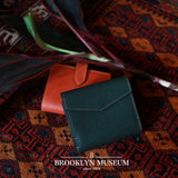 [French calf]<br>hookup wallet<br>color: orange