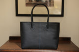 [French calf] <br>Royal M tote bag<br>Color: Navy x Turquoise stitch x Interior red<br>[Scheduled to arrive in early August]